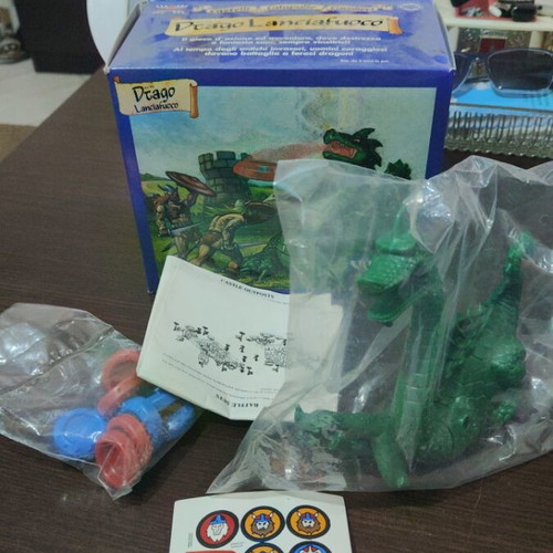Castles and Siege Weapons Dragon like new, Italian edition