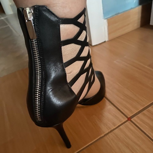 Leather shoes size 40, black