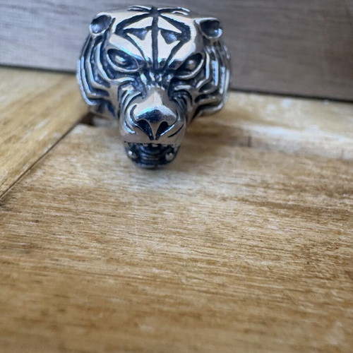 Tiger head ring new