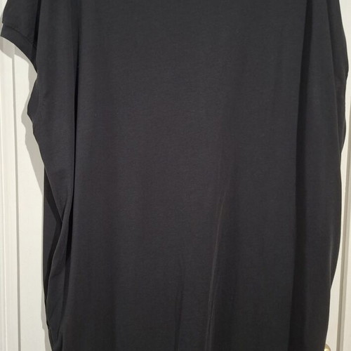Μπλούζες cotton σαν καινούργιο, μαύρο και λαδί, 2XL