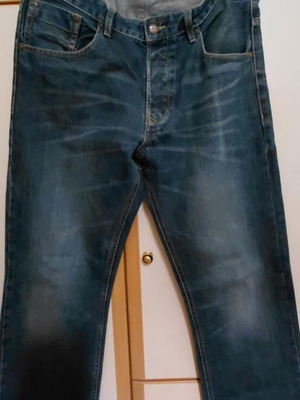 Red Herring men's jeans like new, size 32, blue