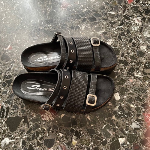Sante platform sandals size 36 like new, black