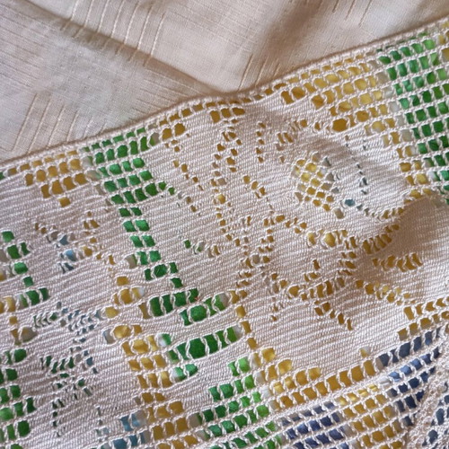 Vintage table runner like new, beige color
