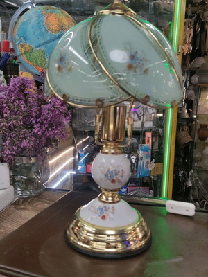 Table lamp like new from the 1980s