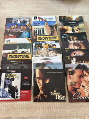 Pack of 30 DVDs with various movies
