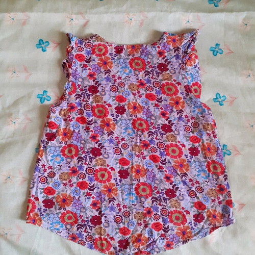 POP-AIR summer T-shirt size M like new, multicolored