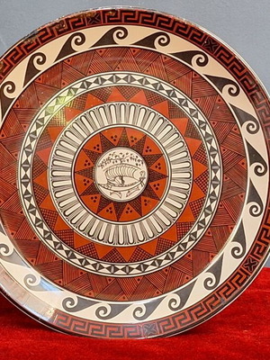 Kerameikos ceramic plate with ancient Greek design