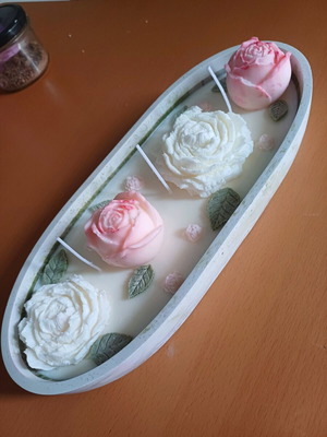 Soy candle aromatic in handmade plaster container new