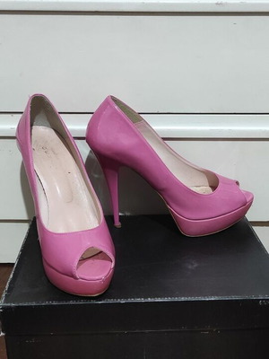 Pink pumps like new, size 39
