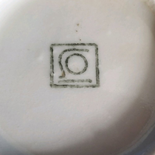 Vintage sugar bowl used in good condition