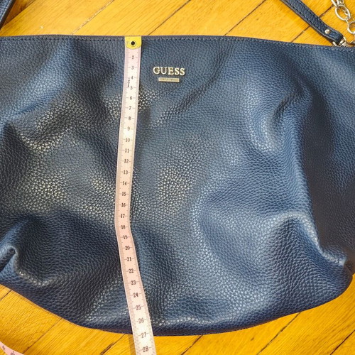Guess shoulder bag used, navy with chains