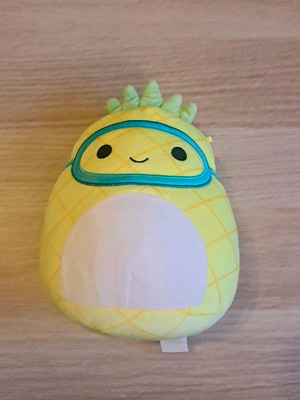 Squishmallow plush 19cm like new
