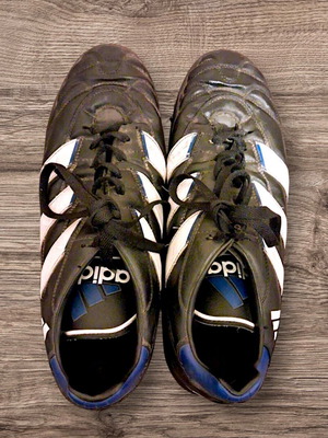 Adidas vintage football shoes like new, size 44 and 2/3