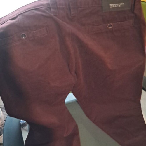 Bordeaux fabric pants unisex like new, size 34