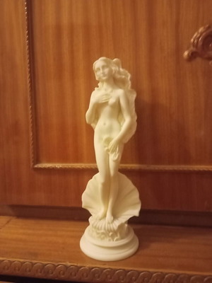 Aphrodite statue white like new decorative