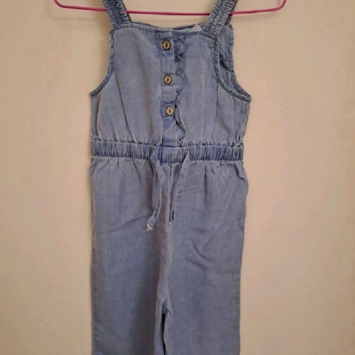 Clothing set for 3 years old like new
