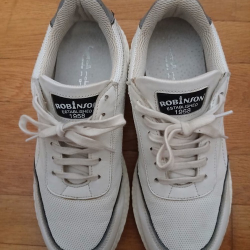Robinson white women's sneakers size 37 like new