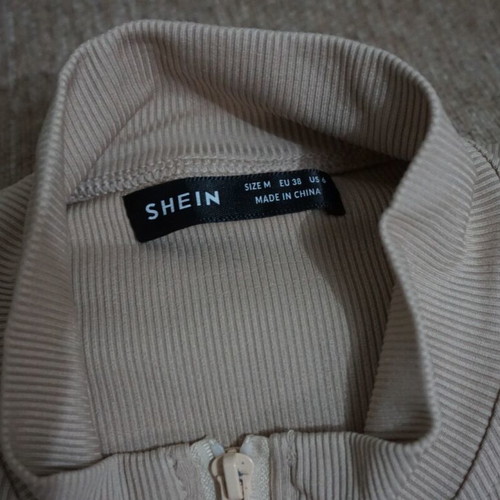 Women's long-sleeve beige shirt like new size M