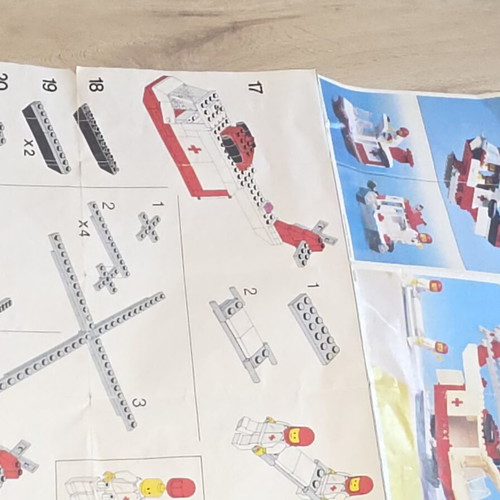 6691 LEGO Legoland Classic Town Medical Red Cross Helicopter vintage set