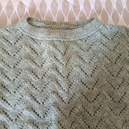 Woolen women's knitted sweater green veraman like new XL