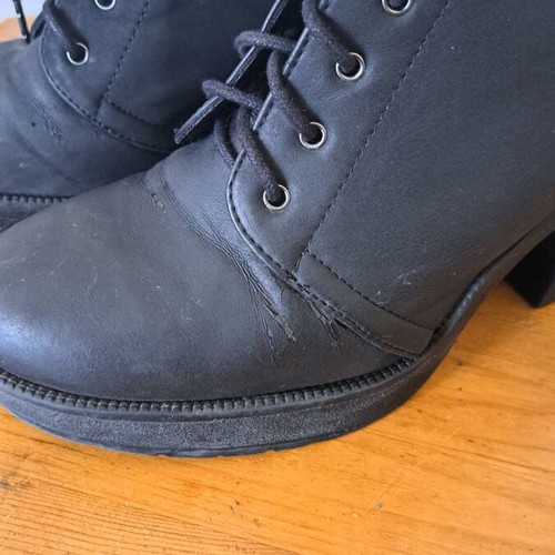 Bershka black ankle boots with laces, size 38