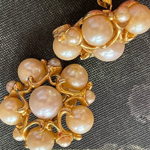 Custom Jewellery vintage earrings with pearls like new