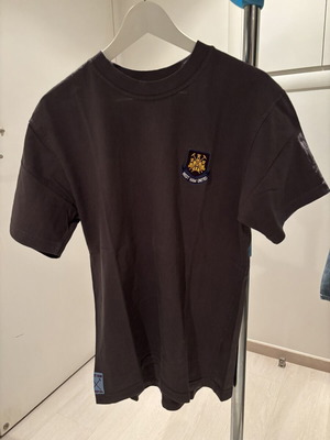 West Ham T-shirt gray like new, medium