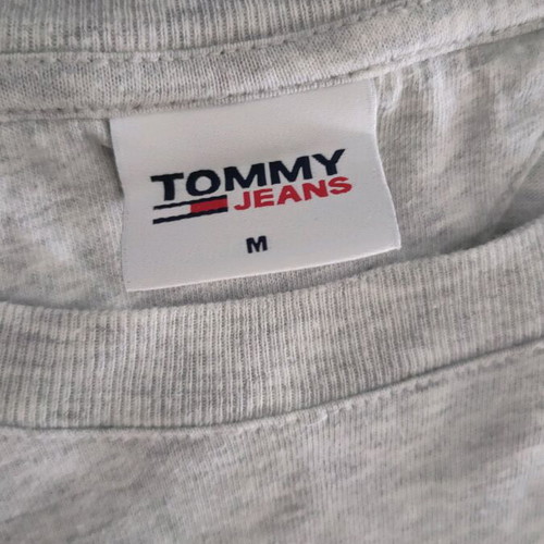 Tommy Jeans T-shirt size M grey like new