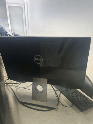 Gaming PC Ryzen 7 8-Core με GTX 1650 Super και οθόνη Dell 24 ίντσες σαν καινούργιο