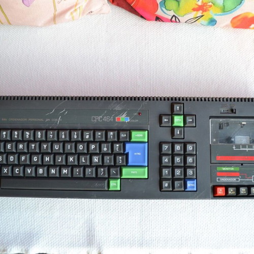 Amstrad CPC 464 Spanish used with two games