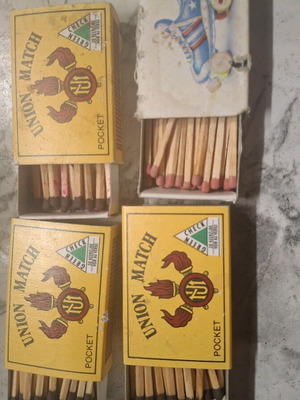 Vintage matchboxes like new