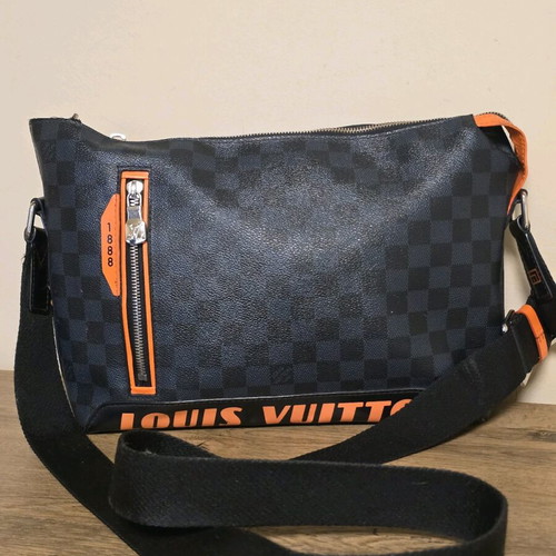 Louis Vuitton Limited Edition crossbody bag used, colorful leather