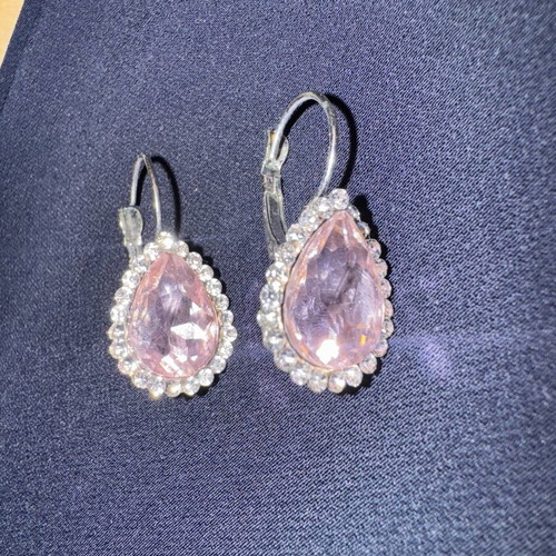 Earrings with pink stones like new, dangle style