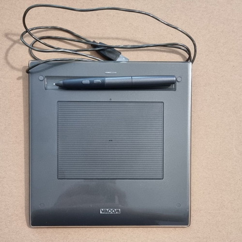Wacom CTF-420 Graphics Tablet used with Pen