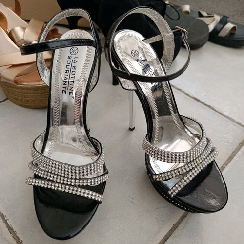 Satin sandals with rhinestones new, size 38, black and silver