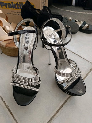 Satin sandals with rhinestones new, size 38, black and silver