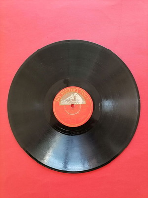 His Master Voice 78 RPM used gramophone record with Mario Lanza