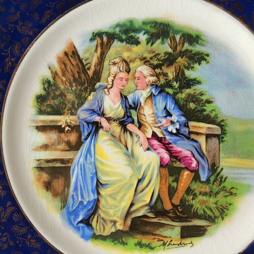 Vintage Wood & Sons Enoch Romance Decorative Wall Plate used