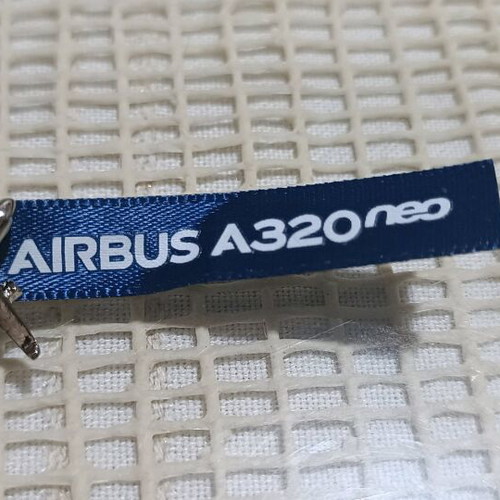 Airbus A320 Neo pin new collectible metal