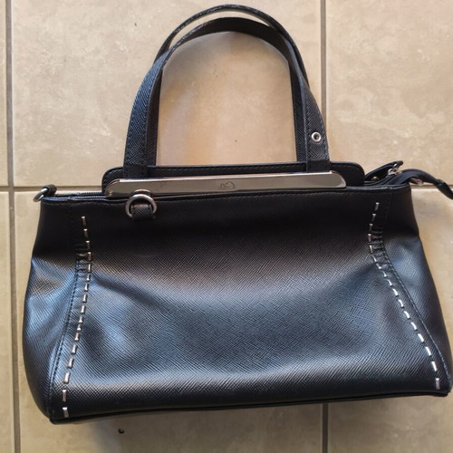 Handbag black used