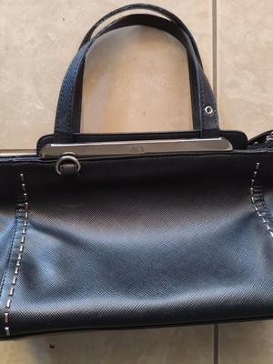 Handbag black used