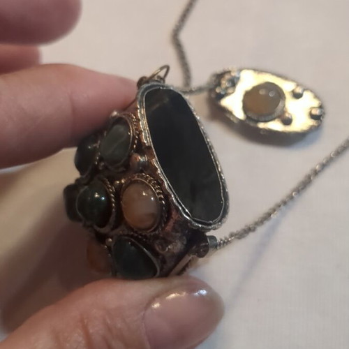 Ethnic necklace with semi-precious stones, like new vintage perfume box locket
