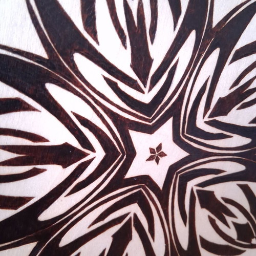 Mandala decorative woodcut new, diameter 20 cm