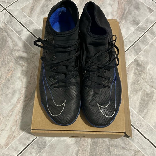 Nike Superfly 9 football shoes like new, size 46, black