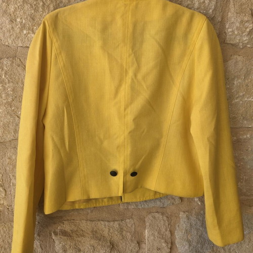 Vintage French-Made Collarless Double-Breasted Blazer Jacket like new, yellow