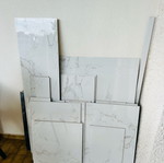 White tiles of excellent quality, 23 pieces, new