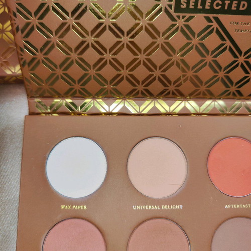 Zoeva Caramel Melange Palette like new