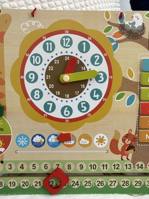 Educational toy magnet board for toddlers like new