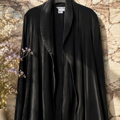 Silk blazer black size M like new