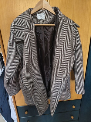 Perry coat excellent condition